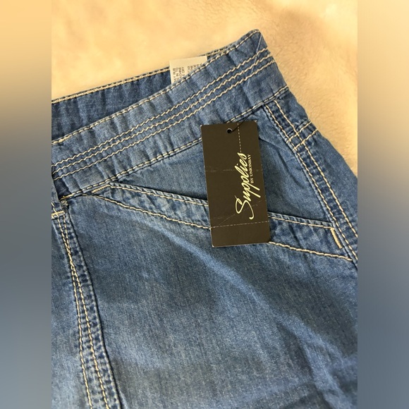 Supplies by Unionbay Women’s Shorts 16 NWT - Picture 8 of 10